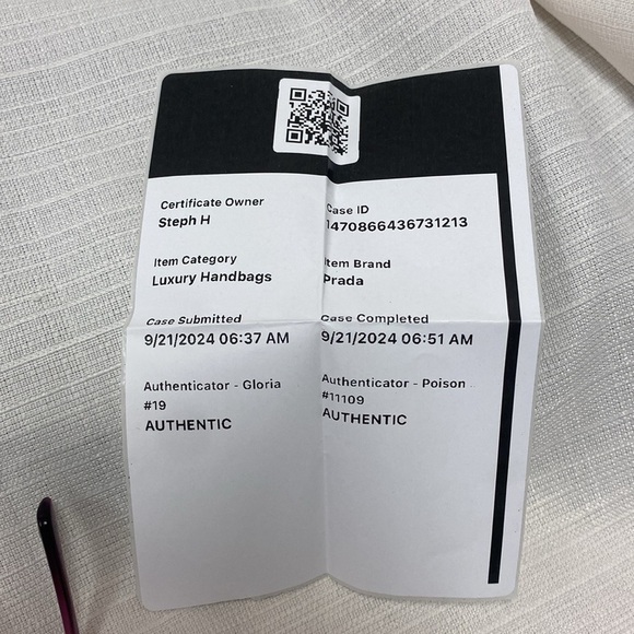 PRADA Compact Nylon Wallet, EUC - Picture 6 of 10